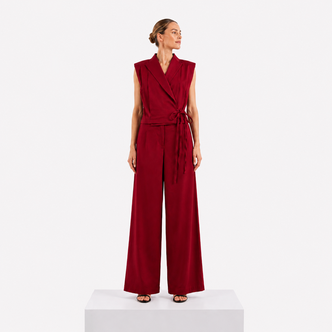 L'Assurance Wrap Tailored Vest