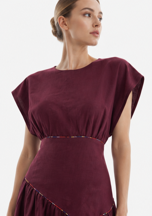 La Nuance Linen Dress