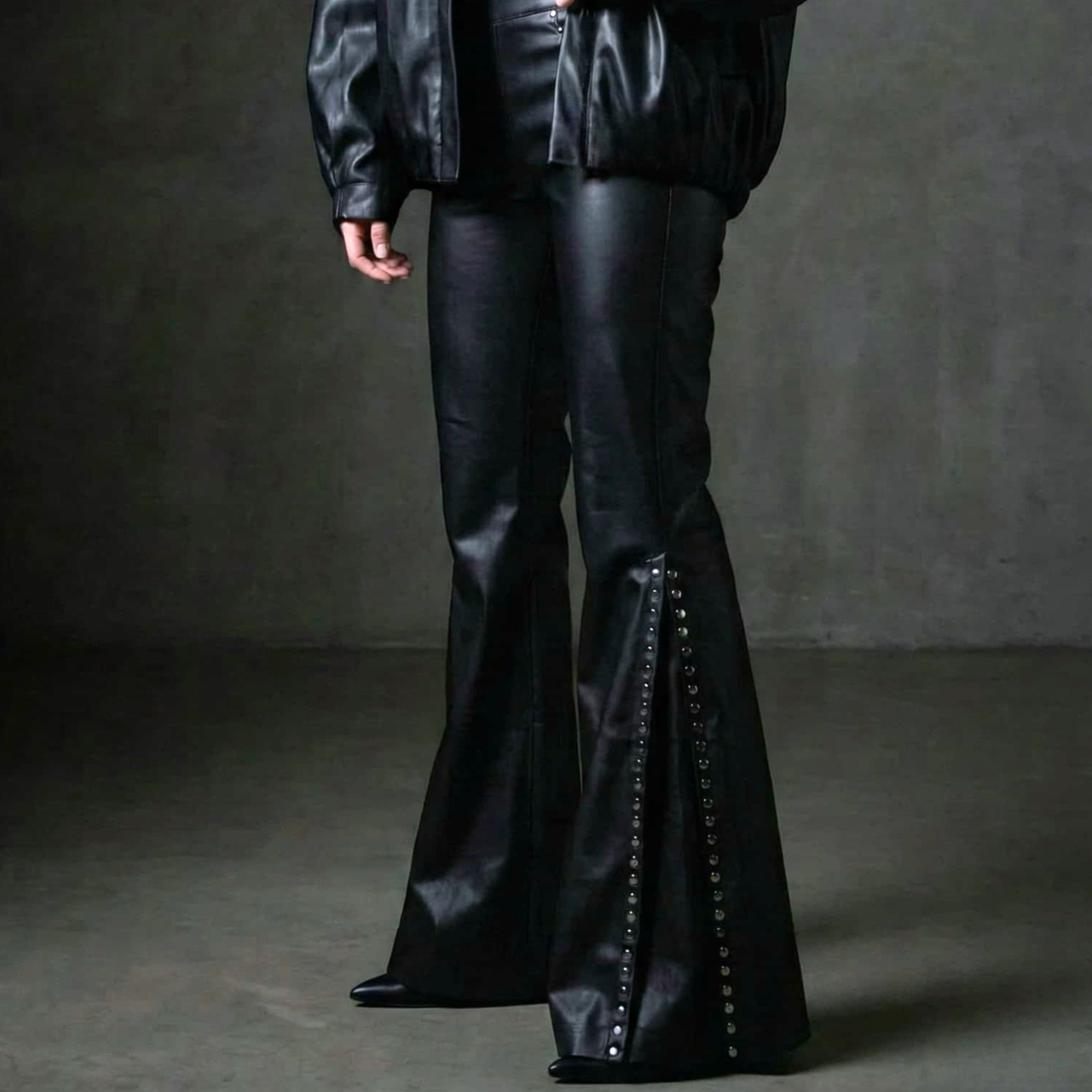 Le Pantalon d’Éclat Flared Pants