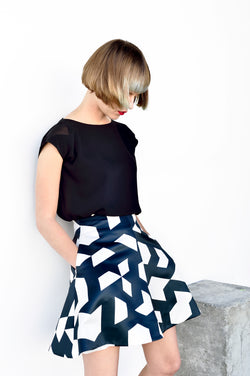 WP Monochrome A line flare skirt